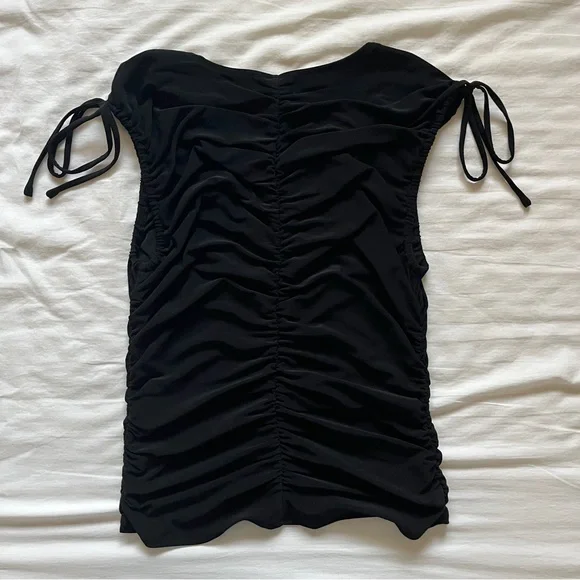 Slinky Ruched Top - Picture 3 of 6